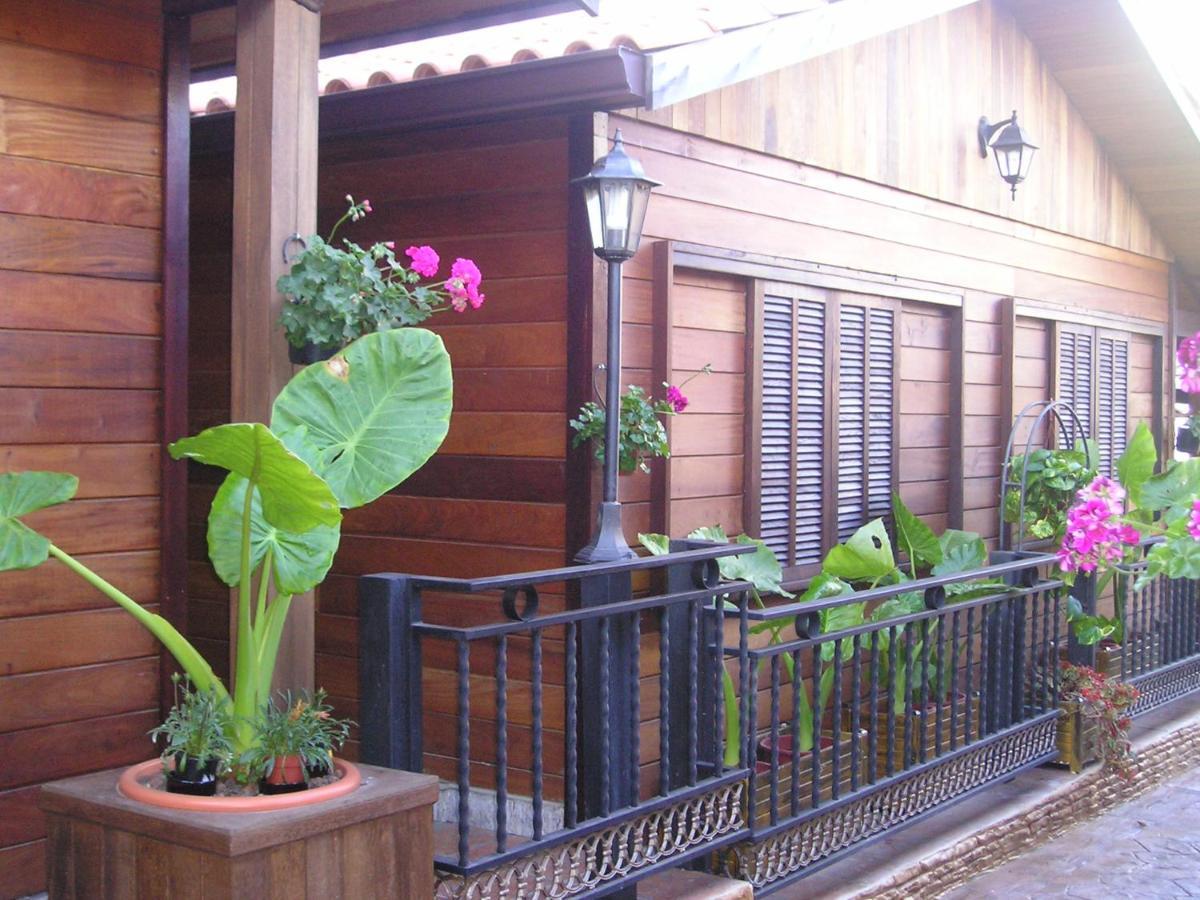 Cabanas Valle Verde Moya  Buitenkant foto