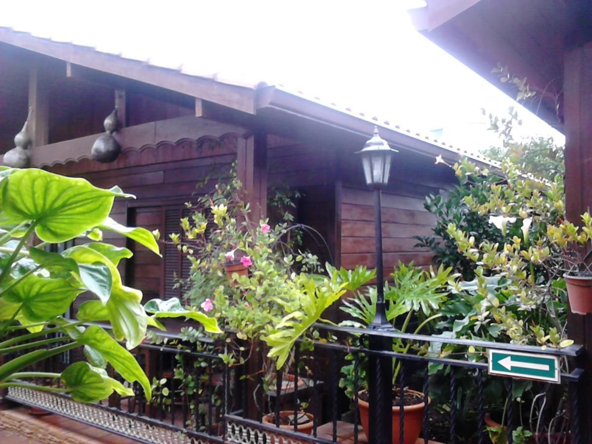 Cabanas Valle Verde Moya  Buitenkant foto